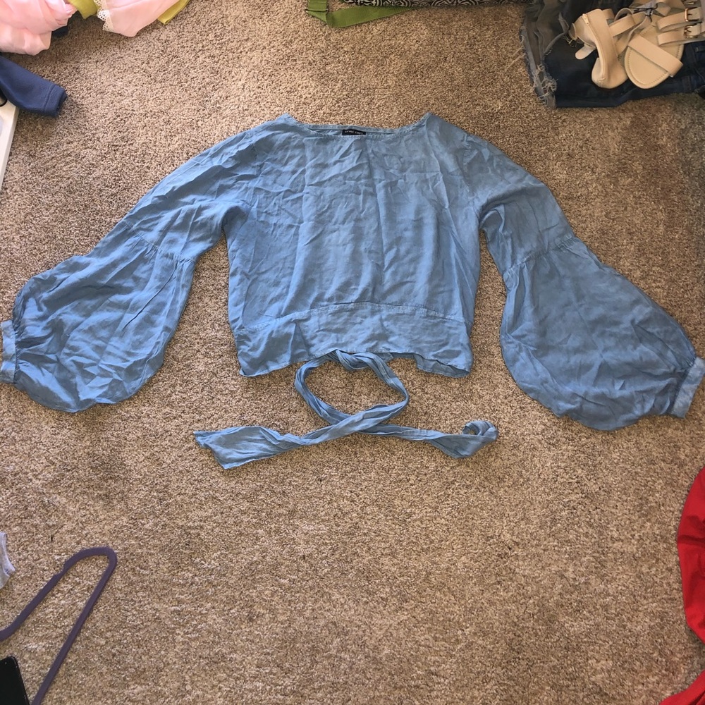 Bell Sleeved shirt